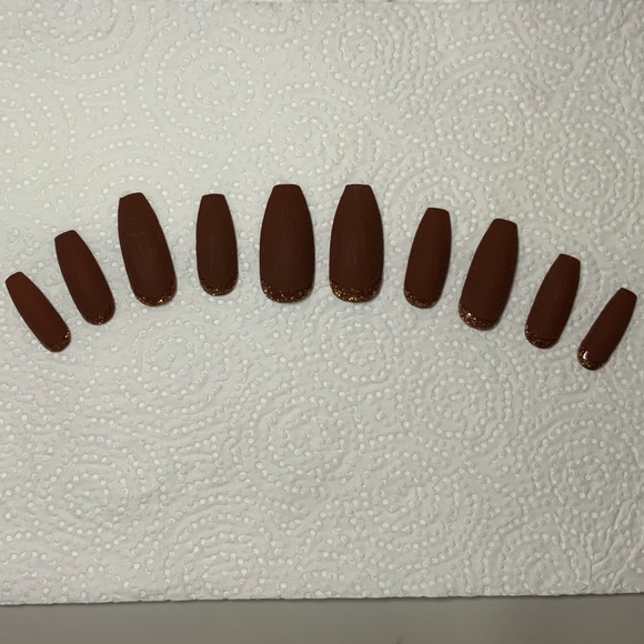 Long Chocolate Matte Coffin Press On Nails-Set/10 - Picture 3 of 7